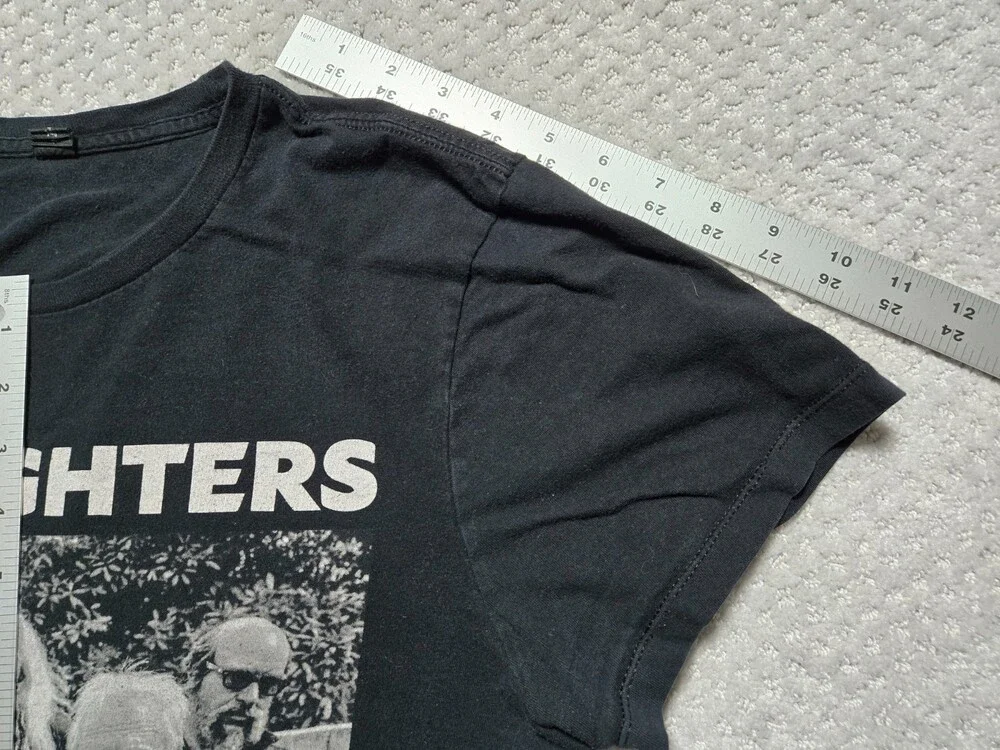 Foo Fighters ‘Old Band Photo’ T-Shirt ~ Men’s ~ Black ~ Bay Island